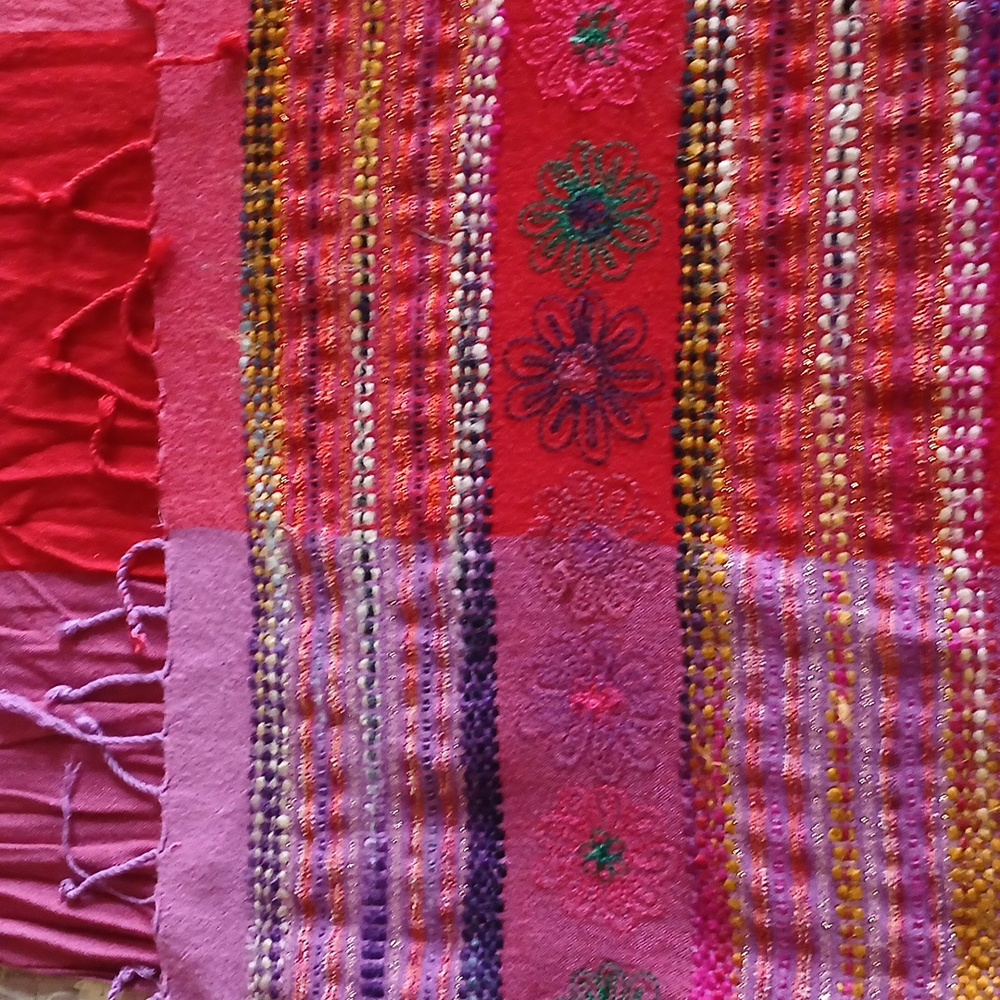 Boho Style colorful scarf - Picture 3 of 7